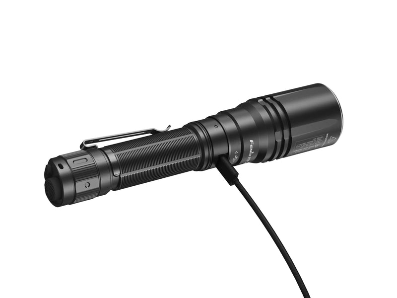 Fenix HT30R White Laser Torchlight now available in India. Torchlight with output of 500 lumens and beam distance of 1500 meters 
