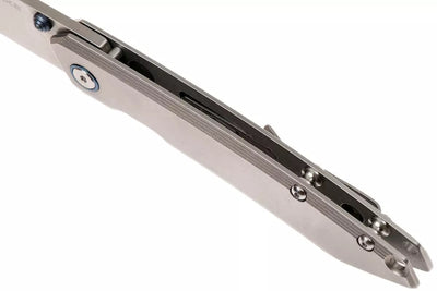 Ruike P831-SF EDC compact pocket knife with stainless steel & razor sharp blade. Buy Ruike pocket knives in India 